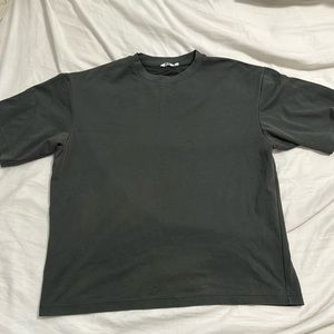 UNIQLO OVERSIZED AIRISM TEES (4) GREY/PINK/TAN/BLACK